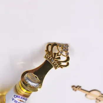 

50pcs Creative Wedding Crown Bottle Opener Gold Color 50th Golden Wedding Anniversary Beer Opener Party Favor Gift