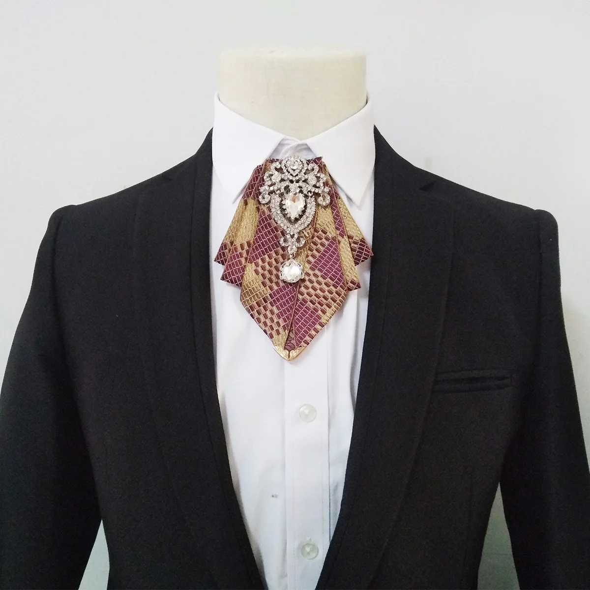 i-Remiel Men Ties New Designers Fashion Formal Men's Wedding Bow Tie Brooch for Men Shirt Dress Tuxedo Collar Bowtie Accessories