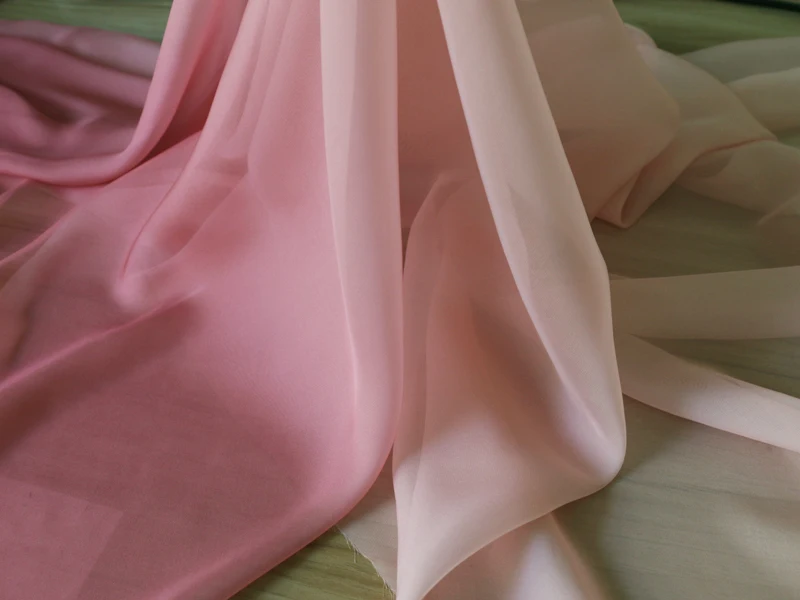 шифоновая ткань. радужная ткань. шифоновая ткань. ткань шифон. шифон градиент.