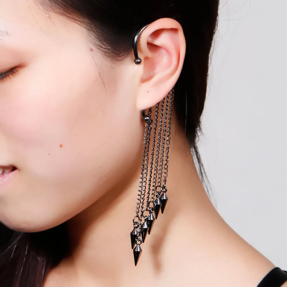 

DoreenBeads New Fashion Ear Cuff Wrap Earrings For Left Ear Rivet Gunmetal 15.7cm(6 1/8") x 3.2cm(1 2/8"), 1 Piece