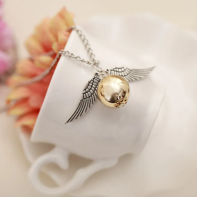 

100 Pcs/lot Harri Potter Gold silver Snitch Necklace pendants toy fly thief Quidditch Toys gift wholesale free shipping