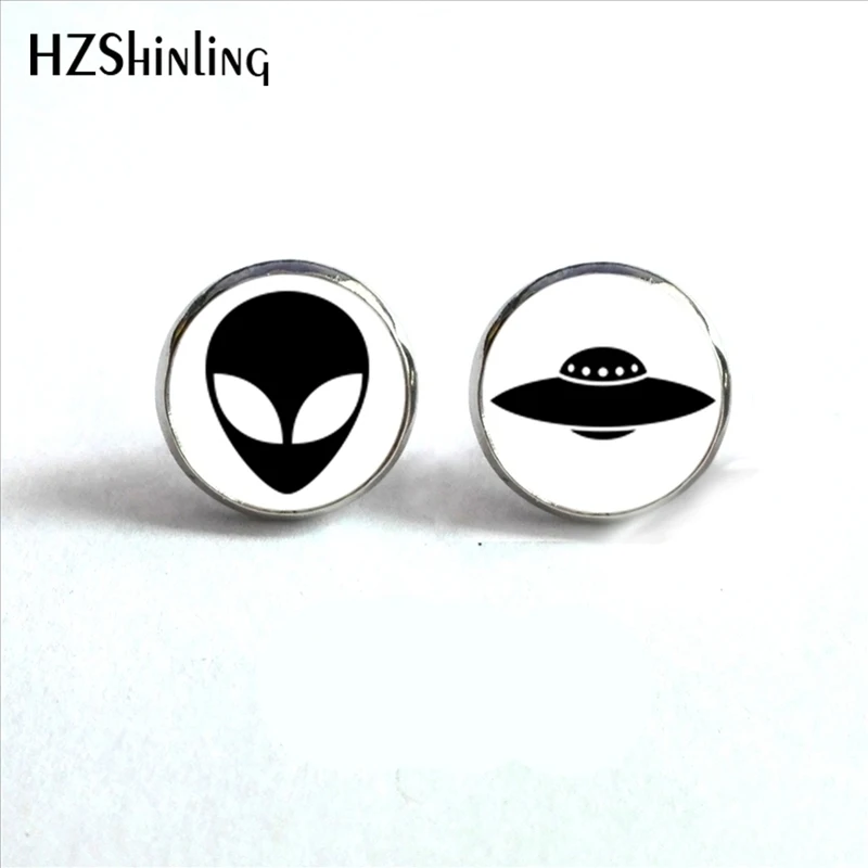 

2017 New Arrival UFO Alien Stud Earrings Steampunk Round Jewelry Glass Dome UFO and Alien Earrings Wholesale HZ4