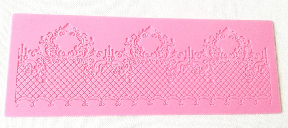 

Crystal Pendant Retro Lace Mold Silicone Sugar Pad Cake Brim Decoration DIY Tool