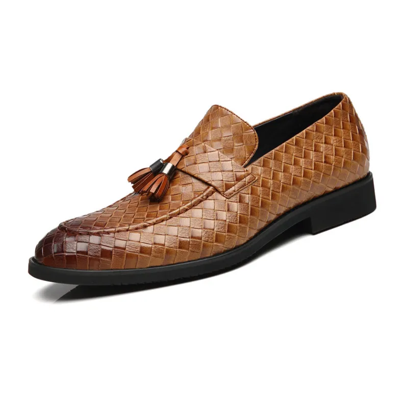 Мужская обувь, новые дышащие удобные мужские лоферы, роскошная мужская повседневная обувь на плоской подошве с кисточками, M548
