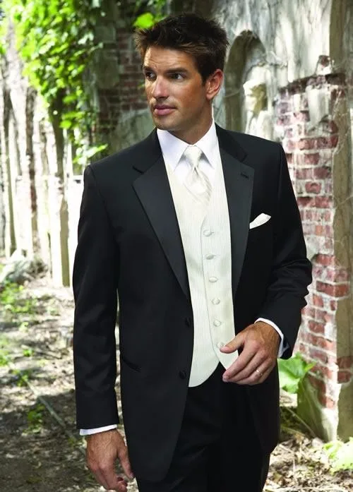 New-Arrival-Classic-Black-Men-Suits-For-Wedding-Satin-Notched-Lapel-Grooms-Tuxedos-Three-Piece-Men