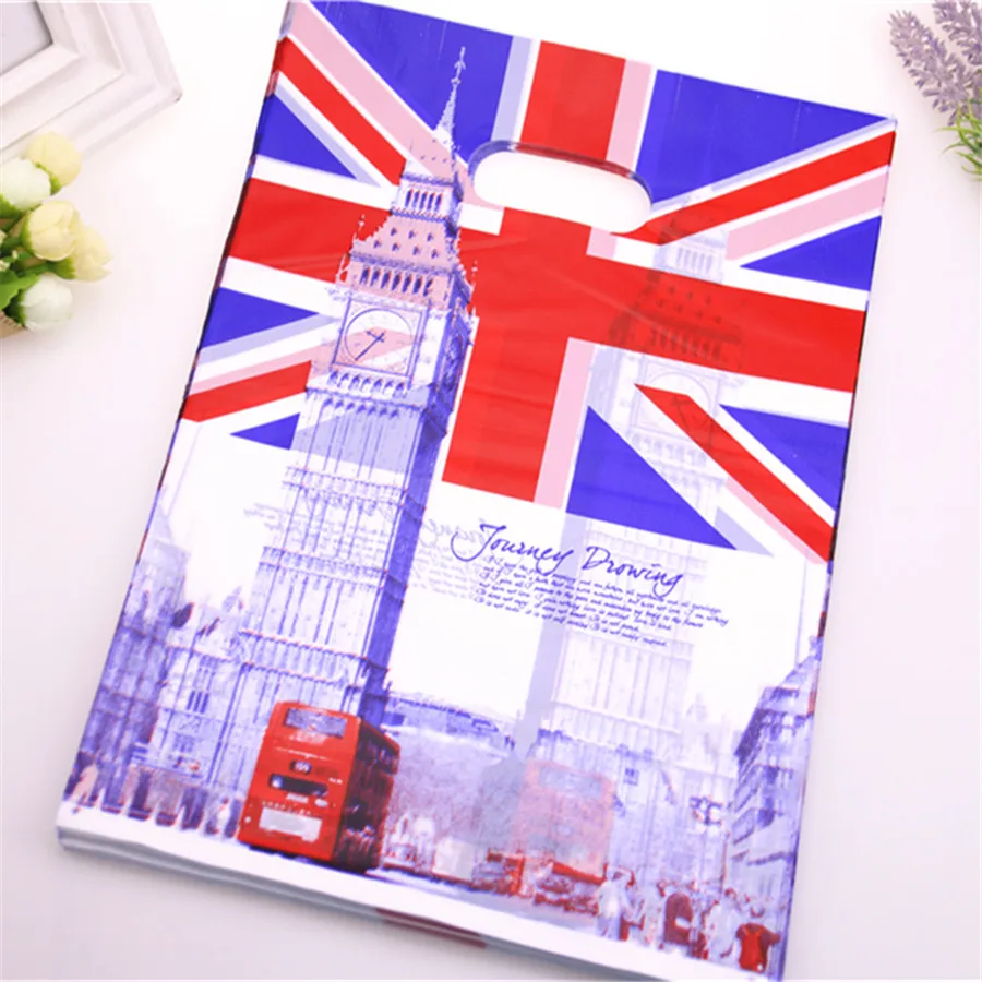 

Wholesale 100pcs/lot 25*35cm Luxury European Clothing Bags With British Flag Plastic Fashion Packaging Bags With Big Ben