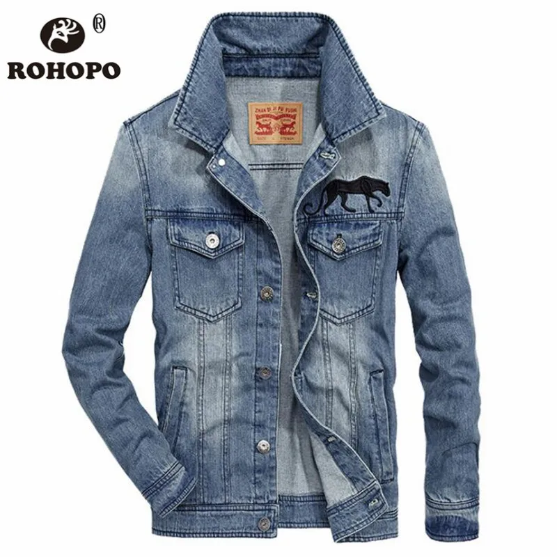 Sky Blue Man Denim Jacket 2019 New Designer Korean Fashion Slim Denim Jeans Jackets Coat Pockets Spring Autumn Denim Overcoat Sky Blue Man Denim Jacket 2019 New Designer Korean Fashion Slim Denim Jeans Jackets Coat Pockets Spring Autumn Denim Overcoat