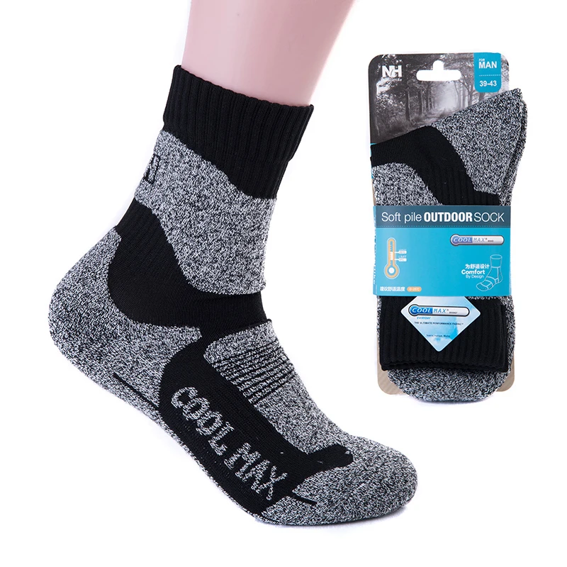 Naturehike men socks winter keep warm sweat absorbent sports socks