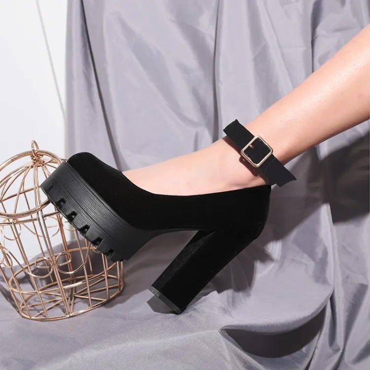 PXELENA/женские туфли-лодочки на не сужающемся книзу массивном высоком каблуке; модельные вечерние туфли из флока с круглым носком и ремешком на щиколотке; женская обувь для свиданий в стиле панк-рок; готика; размеры 34-42