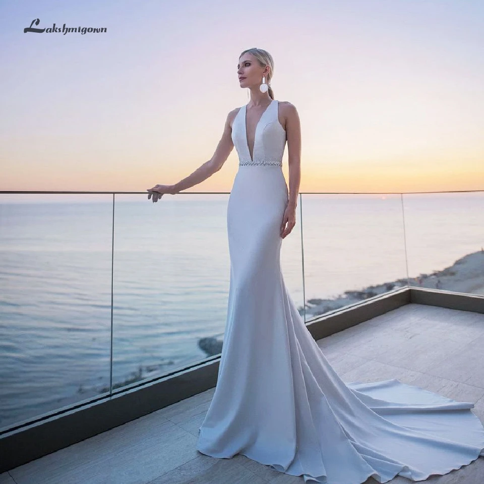 

Lakshmigown Sexy Satin Mermaid Wedding Dresses 2019 New Mariage Robe Bridal Dress Plunging Beaded Backless Long Wedding Gowns