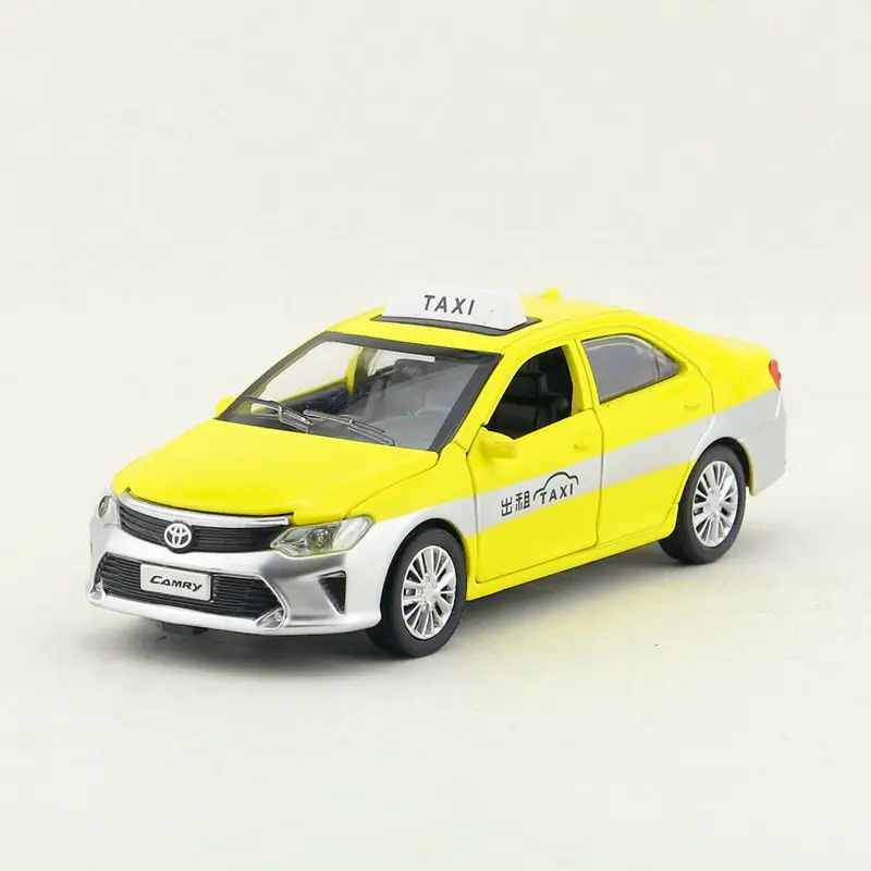 

1:32 Scale/Diecast Model Toy Vehicle/TOYOTA Taxi Car/Sound & Light/Pull back/Educational Collection/Gift For Children