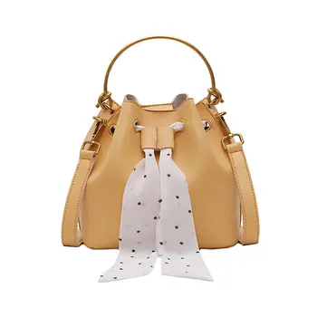 

The new Korean version of 2019 is a versatile portable shoulder bag