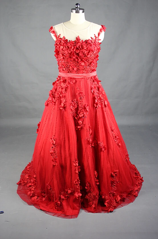 Abito da cocktail in pizzo bianco luna