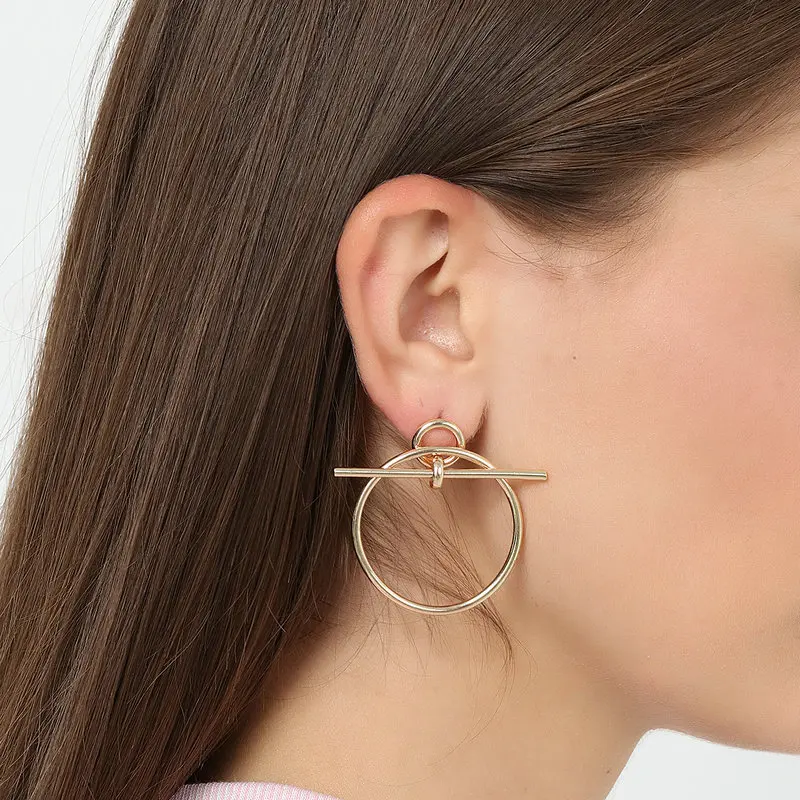 

Fashion Round Circle Earrings Gold Silver Punk Earrings Dangle Drop Earrings for Women Fashion Jewelry Bijoux Trendy Jewelry
