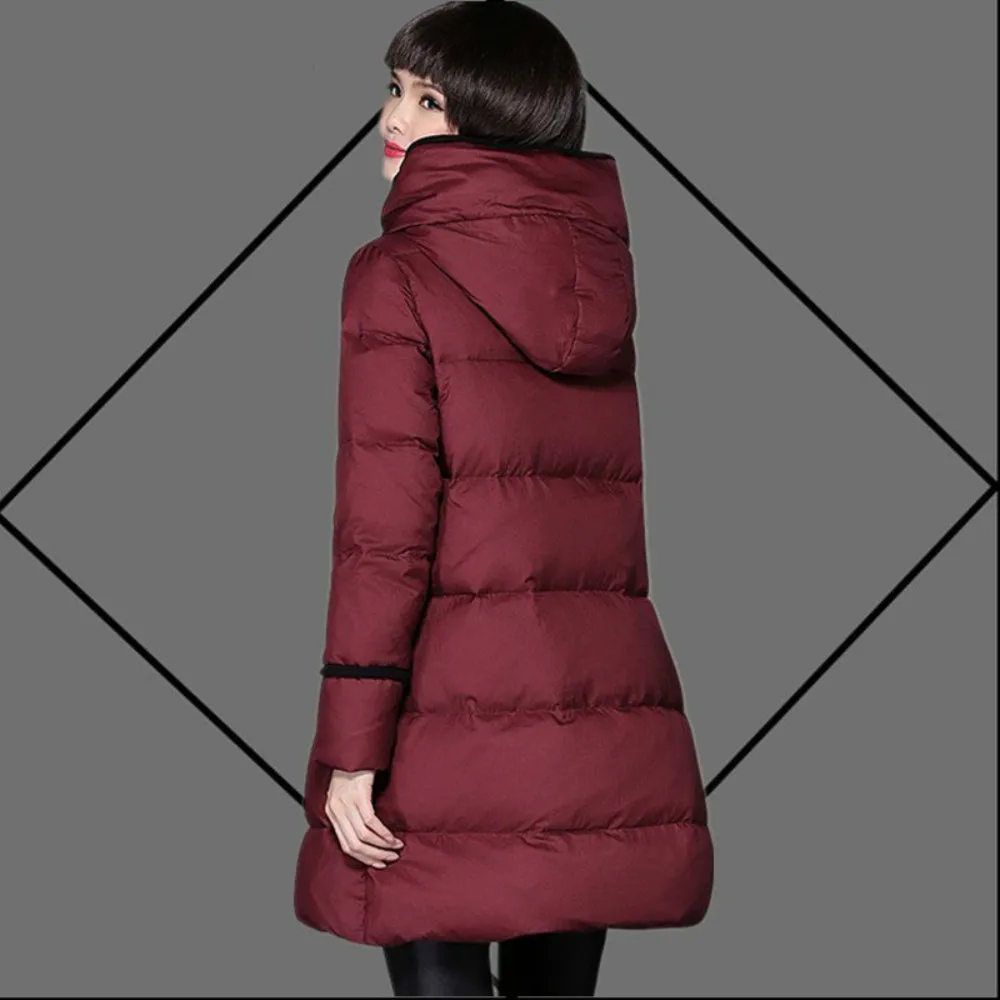 Новинка 2018 женская зимняя парка на утином пуху размеры L ~ 4XL с капюшоном