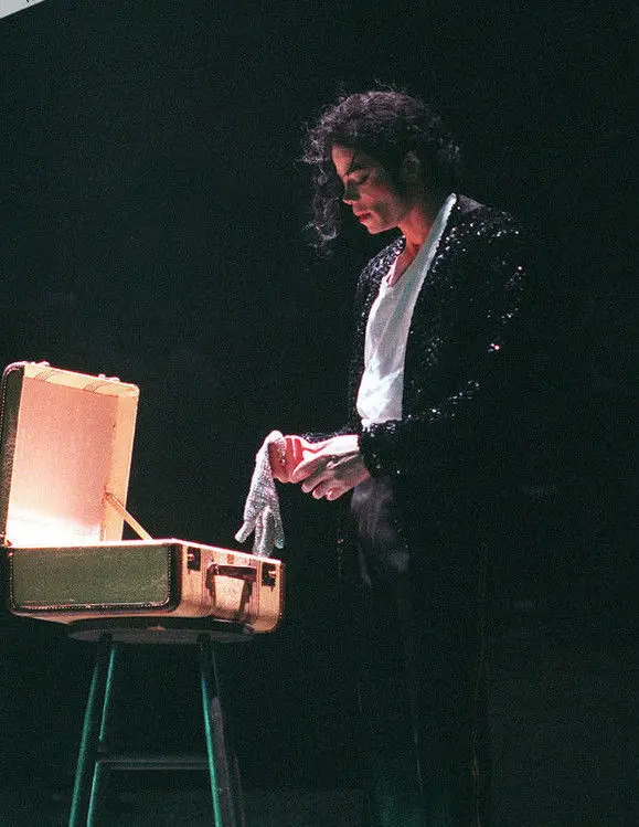 МД Майкл Джексон классическая Серебряная джинсовая блестящая перчатка ручной работы
