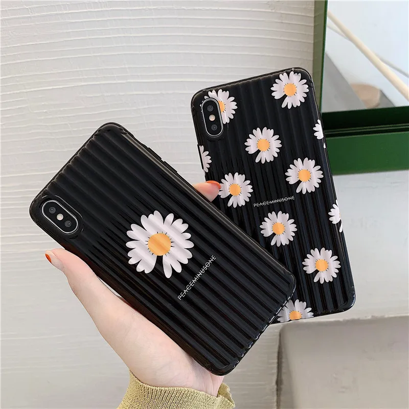 

Phone Case for Iphone 6 6S 7 8 Plus X Xr Xs Max NEW Trunk Design Fresh Daisy Flower Glossy Soft TPU Cover for Iphone 8 Case