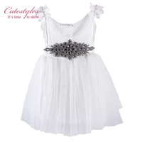Cutestyles 2017 Girls Party Classical White Dress With Rhinestone Lace Sash Flower Shoulder Princess Dresses Girl Summer Clothes