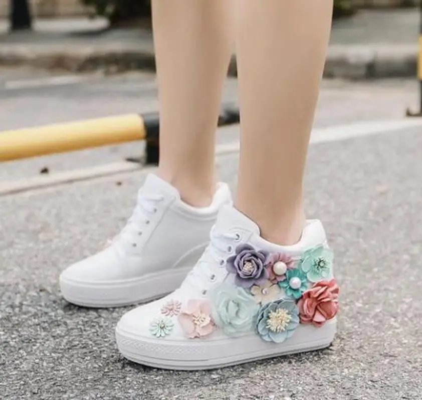 

Womens High Tops Handmade Beads Flowers Sneakers High Heels Casual Shoes PU Leather Lace Up Black White A192