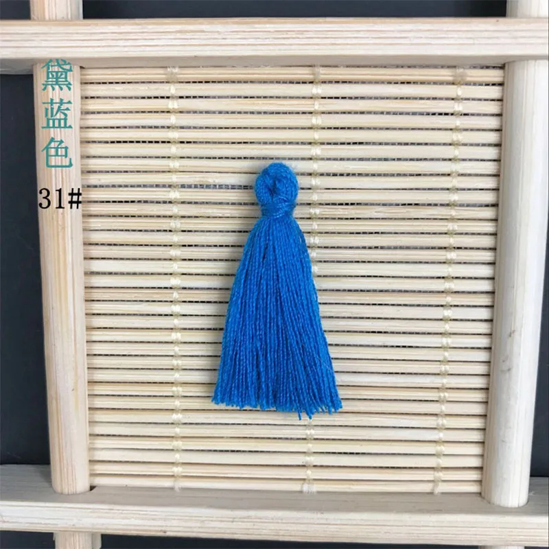 100PCS 3CM Mini Cotton Thread Fabric Tassel DIY Pendant Jewelry Key Making Fringe Trim Craft Tassels Sewing Accessories - Цвет: 31