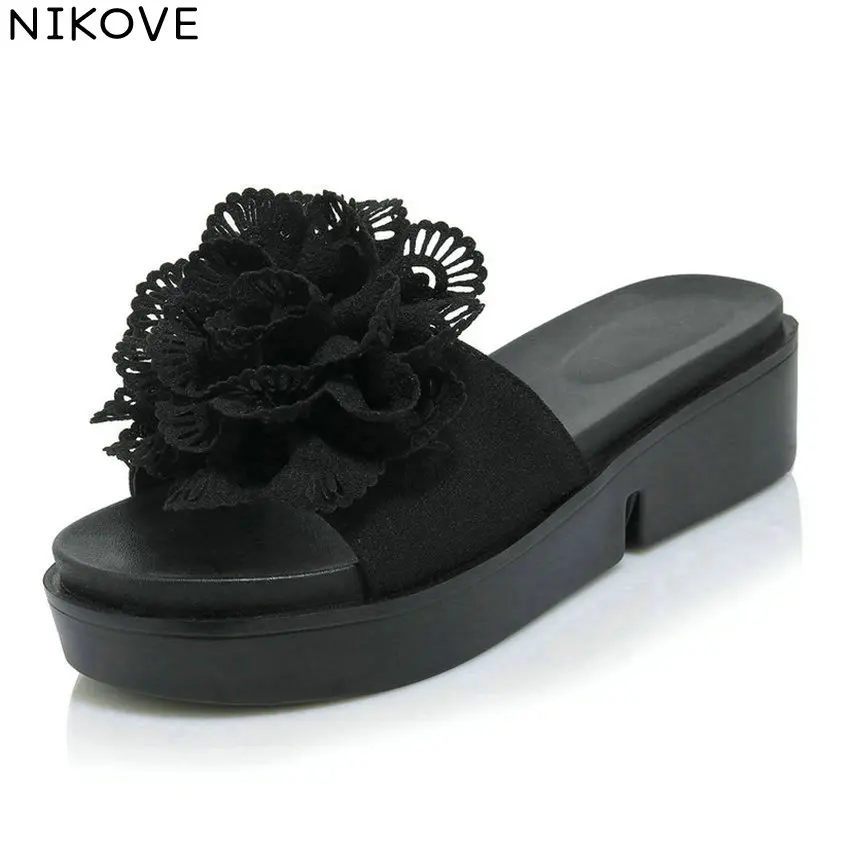 

NIKOVE 2018 Women Sandals Med Heels Slippers Big Flower Round Toe Scrub Platform 2.5cm Slip on Casual Shoes Women Size 34-43