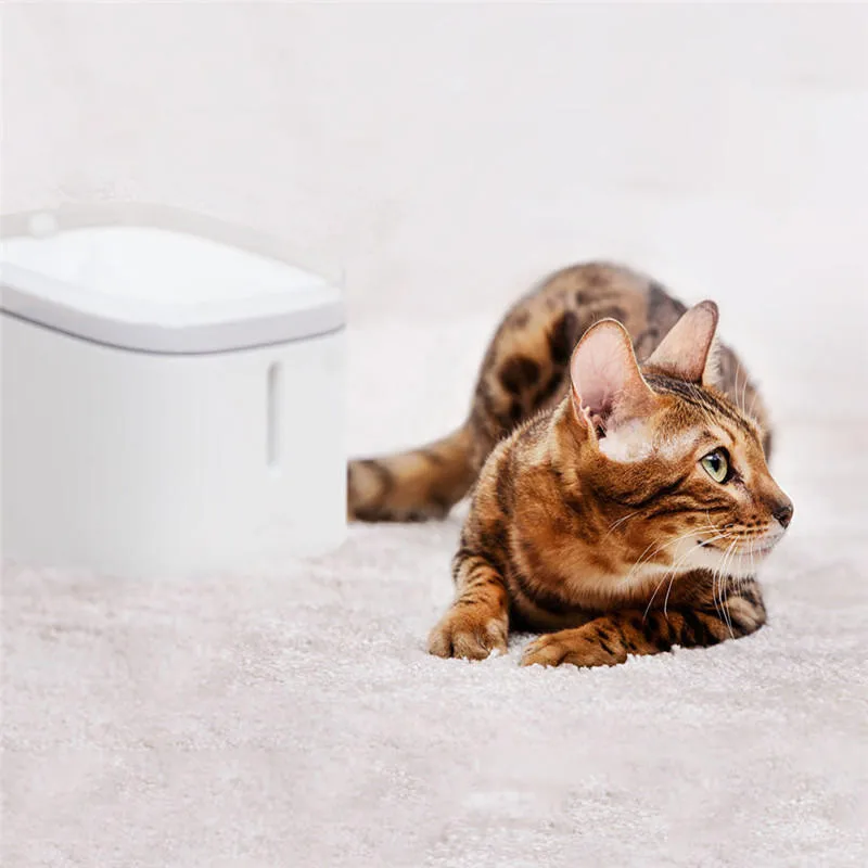 Диспенсер воды для домашних животных Xiaomi Mijia креативный простой дозатор