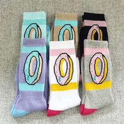 6 цветов новые хлопковые Для мужчин Для женщин Носки для девочек Odd Future пончики Графический Носки для девочек мода хип-хоп гольфы бесплатная