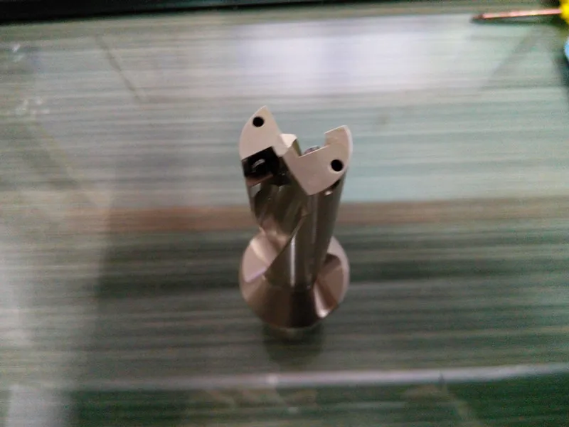 

U-drills 4D SQ-C20-SD12-4D-04 *2PCS+ SQ-C20-SD12.5-4D-04 *2PCS insert indexable dril use insert SPMT040204 and XQMG040204