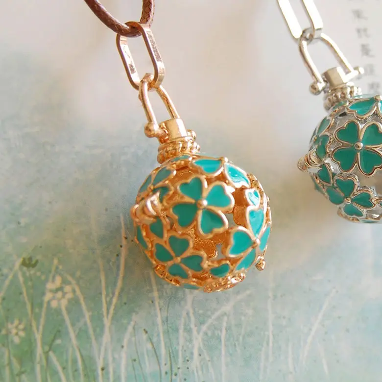 gold blue