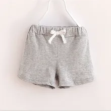 Летние Короткие хлопковые мягкие удобные однотонные штаны для малышей Одежда для детей от 2 до 7 лет