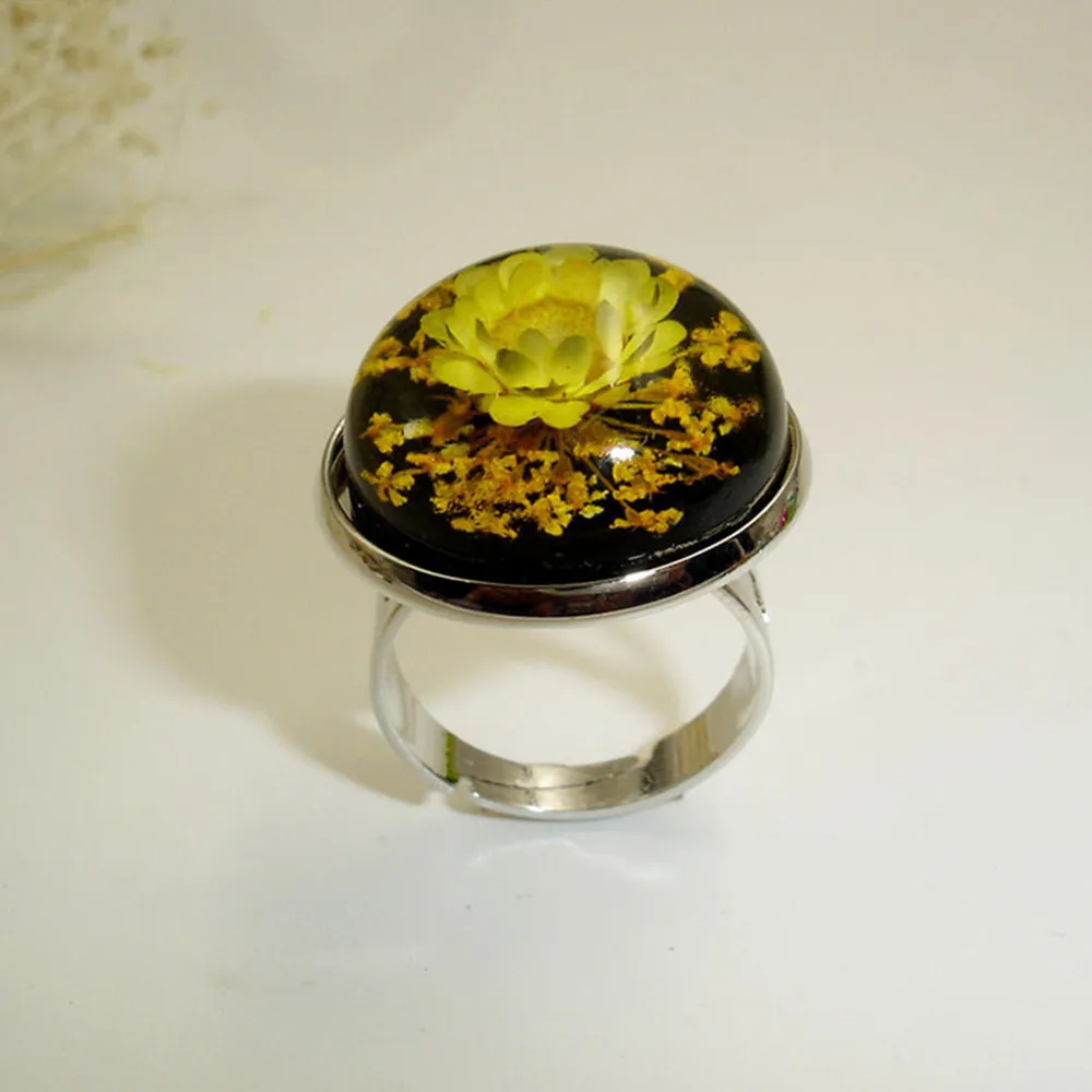 

Houbian Black Dried Flower Resin Ring Handmade Natural Dried Flower Ring for Women