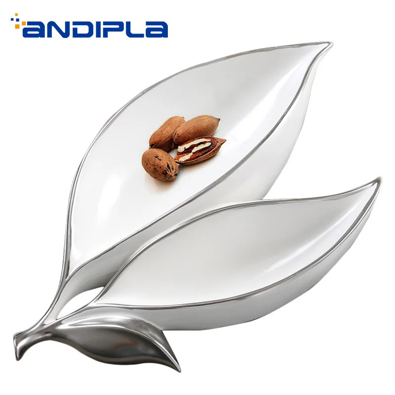 

Creative Leaf Shape Decor Plate Ceramic Fruit Plates Pastry Nuts Tray Display Trays Tea Ceremony Kitchen Accessories Container