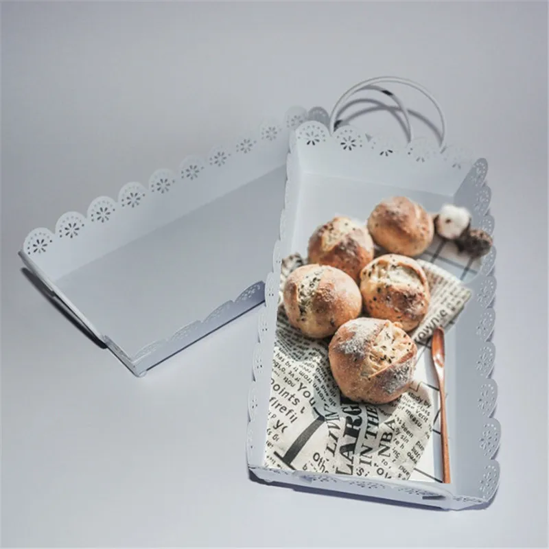 

Best Selling European Style Kitchen hollow Fruit tray White Metal Iron Plate Snack tray