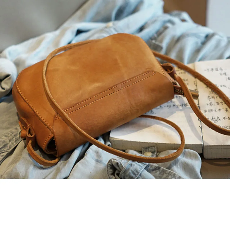 AETOO Mini retro handmade cowhide leather one shoulder oblique back diagonal bag casual small Sen saddle bag ladies and women