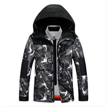 Новинка года зима для мужчин Модная камуфляжная куртка мужской лоскутное верхняя одежда с капюшоном мужские парки Пальто утепленная