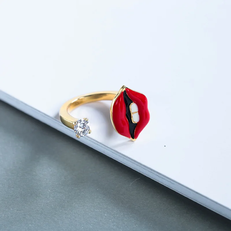 

Lady CZ Red Lips 925 Sterling Silver Adjustable Ring