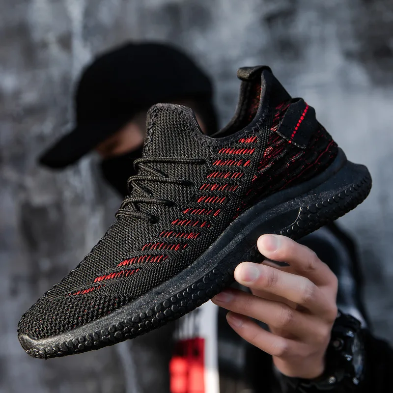 Тенденции моды весной и летом Обувь с дышащей сеткой некоторые Для мужчин черный