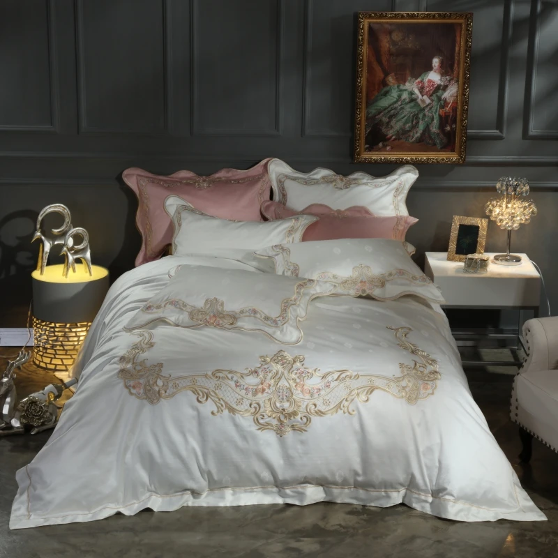 

2018 Luxury jacquard Duvet Cover Set 4 Pieces Queen King Size Bedding Set royal Bedroom Embroidery 100S cotton Bed Linen