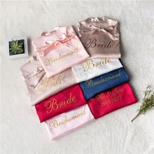 1 комплект в партии вышитый на заказ логотип атласные халаты Тапочки Свадебные вечерние подарок персонализированные подарки для подружек невесты