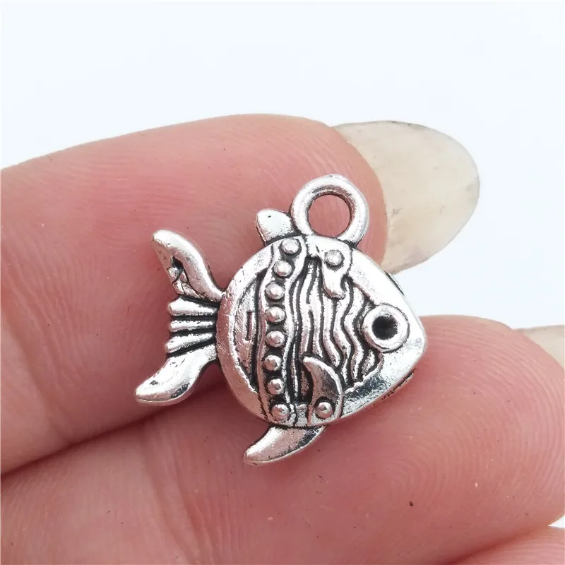 

BULK 30 Zinc Alloy Double-sided Fish Charms Pendants Antique Silver Plated Jewelry Making for Crafts 15*15mm 1.5g