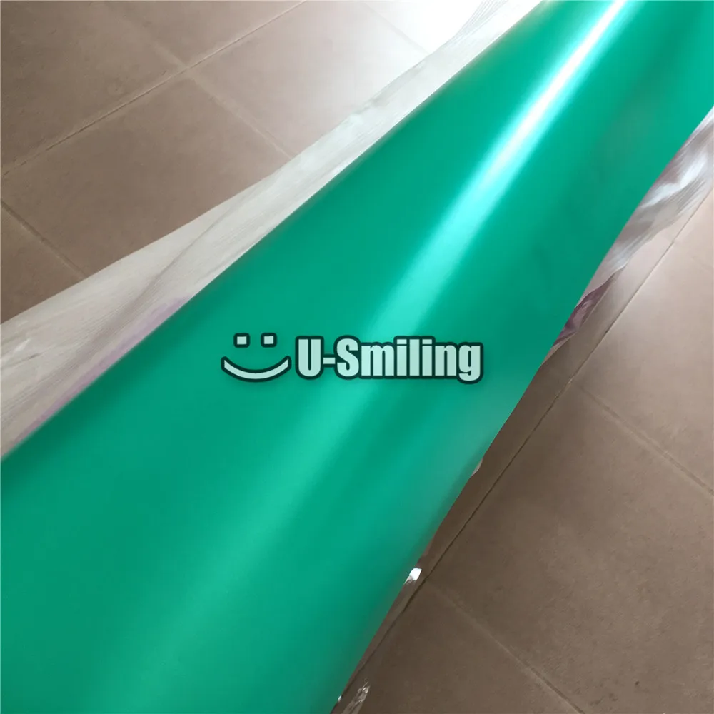Tiffany-Blue-Satin-Metallic-Vinyl-Car-Wrap (47)