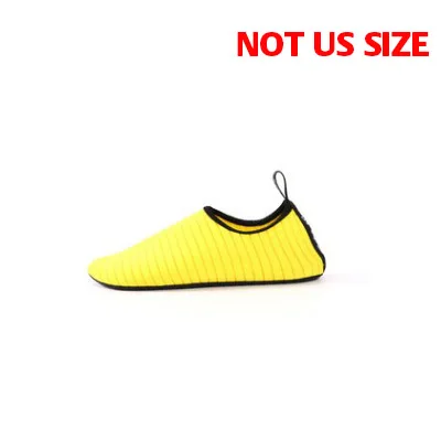 Мягкая водонепроницаемая обувь для мужчин; спортивные пляжные кроссовки для женщин и детей; обувь для занятий спортом, танцами, йогой; тапочки для морского серфинга; светильник; спортивная обувь - Цвет: Цвет: желтый