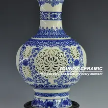 Цзиндэчжэнь Кот glazed выдалбливают синие и белые фарфоровые вазы