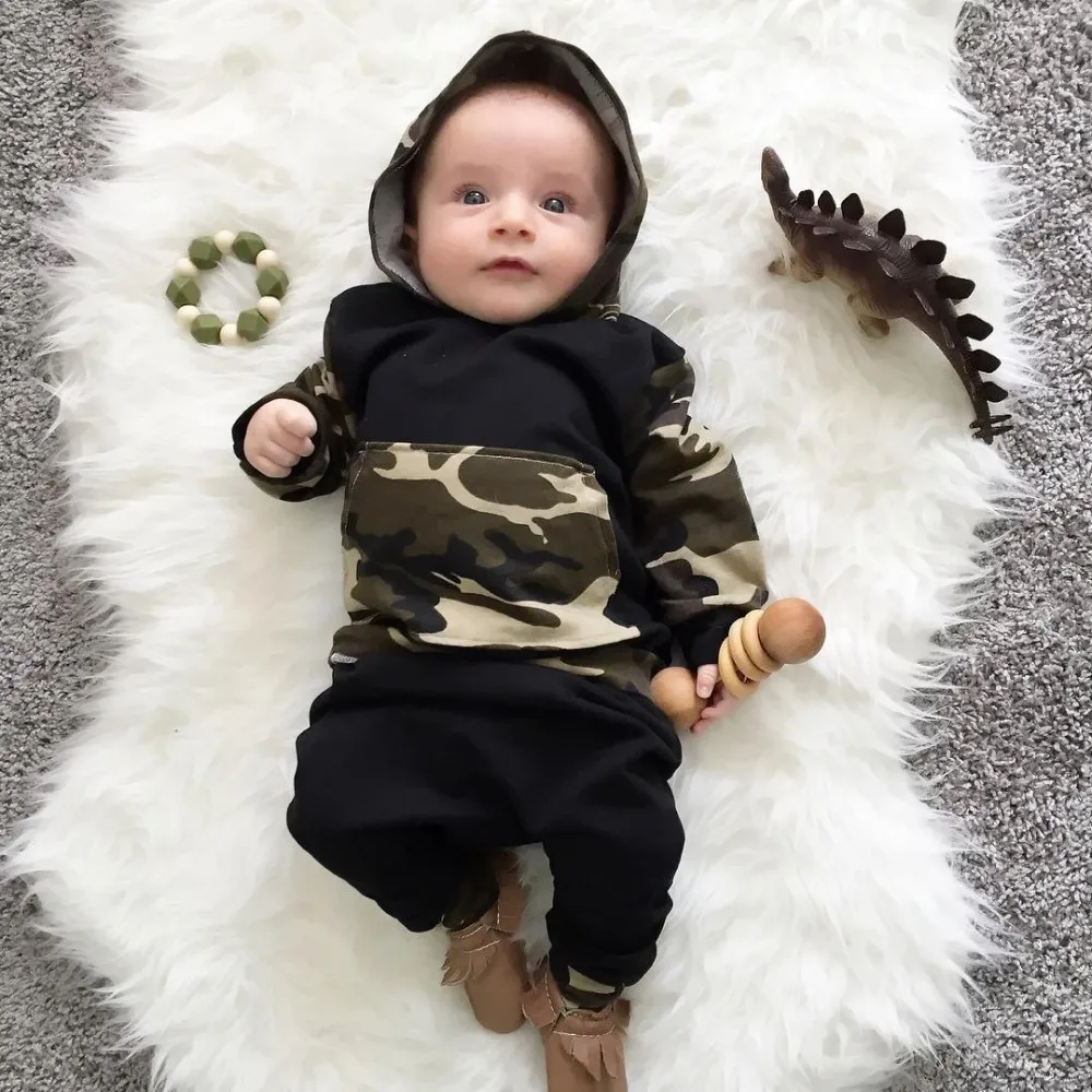 

Fashion male baby clothes set 2PCS hooded camouflage hoodie shirt + trousers spring and autumn baby toddler boy clothing set