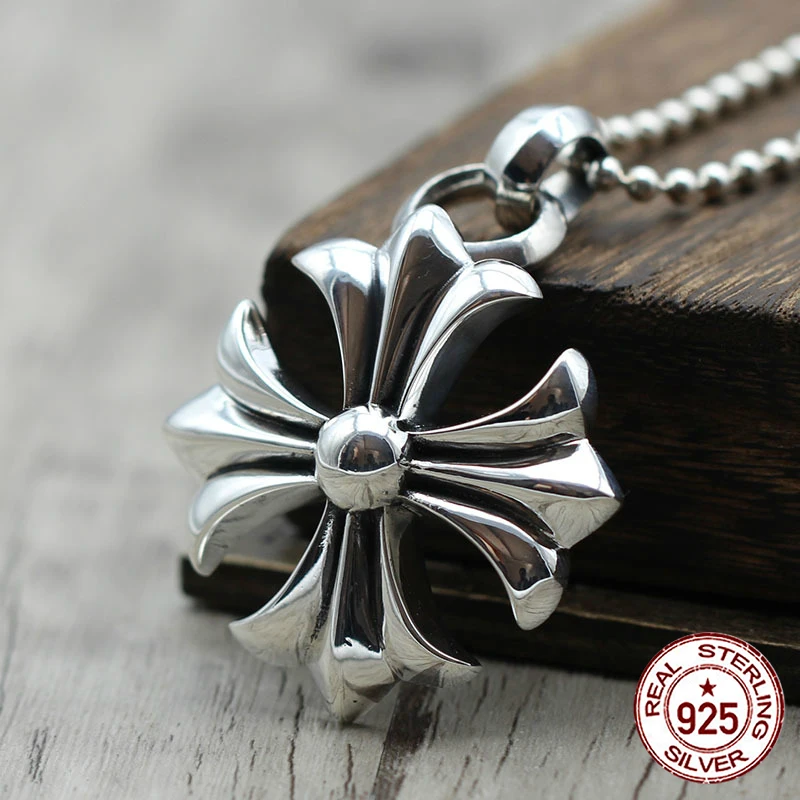 

S925 sterling silver men's pendant personality fashion hip hop style cross shape punk style 2018 new gift to send lover