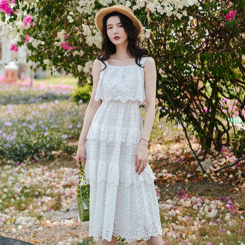 

High Street Fashion Strap Dress Women Elegant Sexy Hollow Out Summer Dresses 2019 New Sleeveless Bandage White Dress Femme