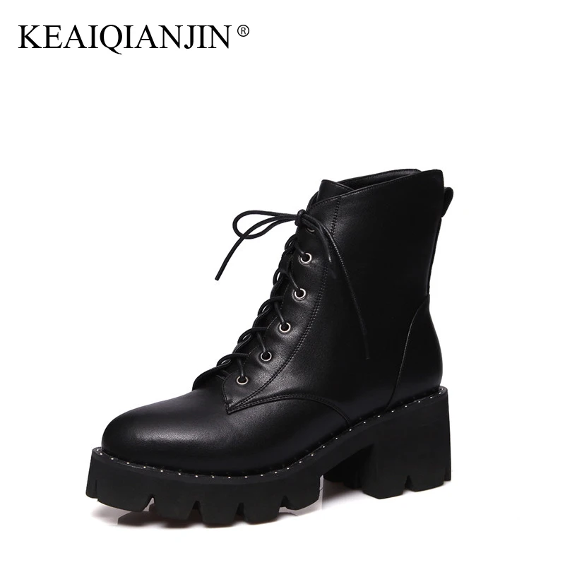 

KEAIQIANJIN Woman Gothic Shoes Rivet Black Autumn Winter Motorcycle Boots Plus Size 34 - 43 Genuine Leather Ankle Boots Riding
