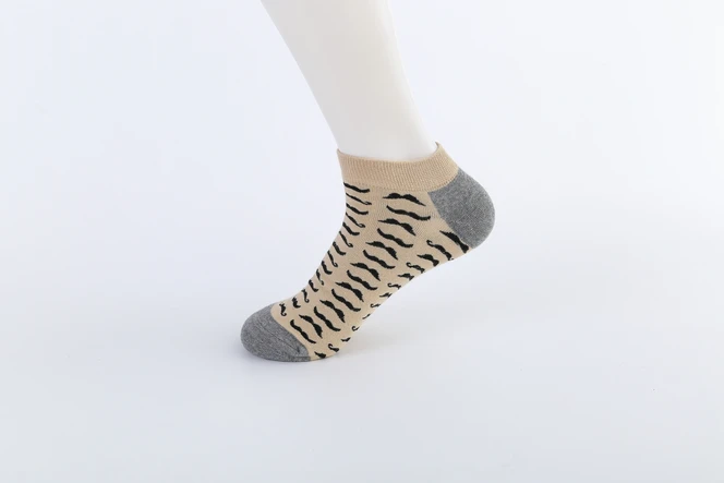 Jhouson красочный Классический с геометрическим рисунком бороды забавные носки до лодыжки модные мужские хлопковые Новые Летние повседневные носки для мужчин - Цвет: A2878