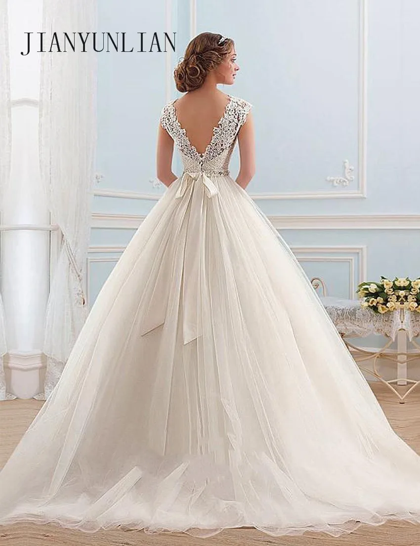 Customized Vestido de noiva Lace And Tulle Bride Wedding Dress Princess Tube Top Beading Wedding Gown 2