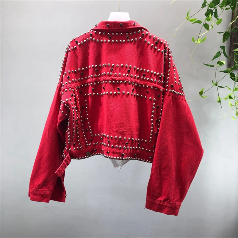 Модная короткая джинсовая куртка Женская Осенняя Новинка Harajuku с заклепками